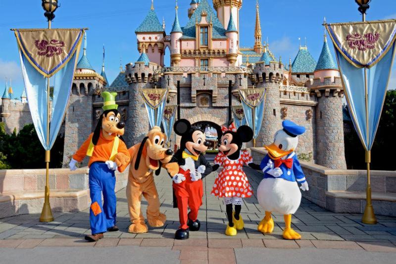 Chic Apart Disneyland With Terrace Appartement Bussy-Saint-Georges Buitenkant foto